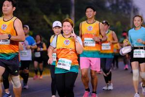 BIB: 2211, 22381, 253, 2569
                            <button type="button" onclick="openModal(8646372)" class="btn btn-primary btn-sm float-right btn-popup" data-toggle="modal" data-target=".modal-high-quality">
                        <i class="fas fa-shopping-cart"></i> Add to Cart
                    </button>
                                            <button type="button" onclick="isThisMe(8646372, true)" class="btn btn-success btn-sm float-right btn-popup btn-isme hidden" data-toggle="tooltip" data-placement="bottom" title="นี่คือรูปของคุณใช่ไหม คลิกที่นี่เพื่อเอาเข้าอัลบั้ม">
                        <i class="fas fa-plus"></i> Add to album
                    </button>
                    <button type="button" onclick="isThisMe(8646372, false)" class="btn btn-warning btn-sm float-right btn-popup btn-isnotme hidden">
                        <i class="fas fa-ban"></i> Remove from album
                    </button>